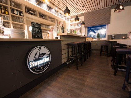 照片: Sturmflut Bierlokal