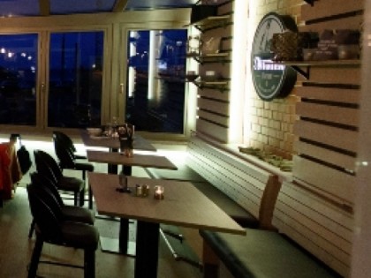照片: Sturmflut Bierlokal